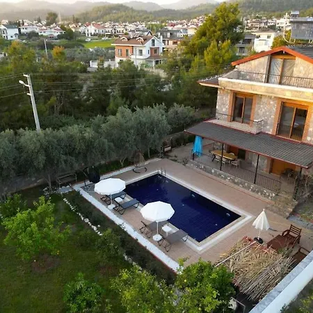 Villa Tuzlu Sistem Havuzlu Luks Fethiye