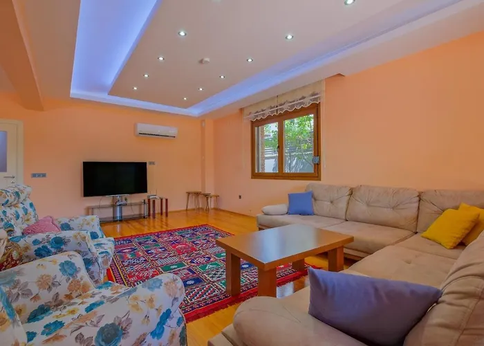 빌라 Tuzlu Sistem Havuzlu Luks *